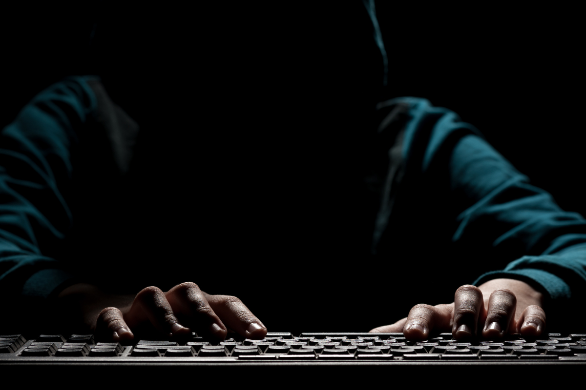 Ten tips to outwit online scammers